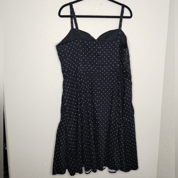 Torrid Black and White Polka Dot Sleeveless Skater Sundress Women's Plus Size 22 - Picture 5 of 9